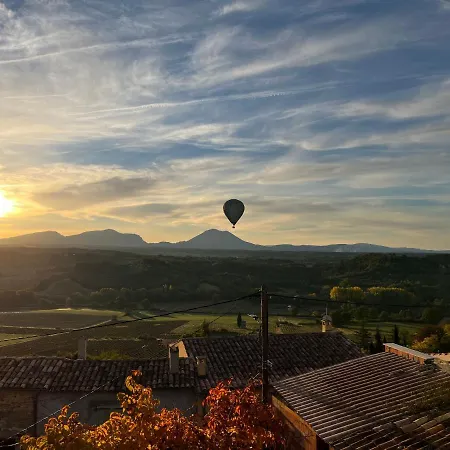 Six Chandelles M'etaient Comptees 3*