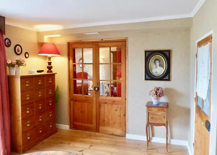 Six Chandelles M'etaient Comptees