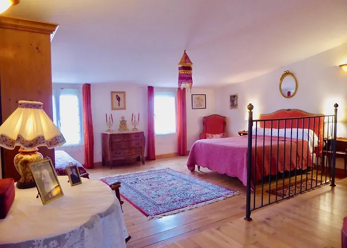 Bed & Breakfast Six Chandelles M'etaient Comptees Puimoisson