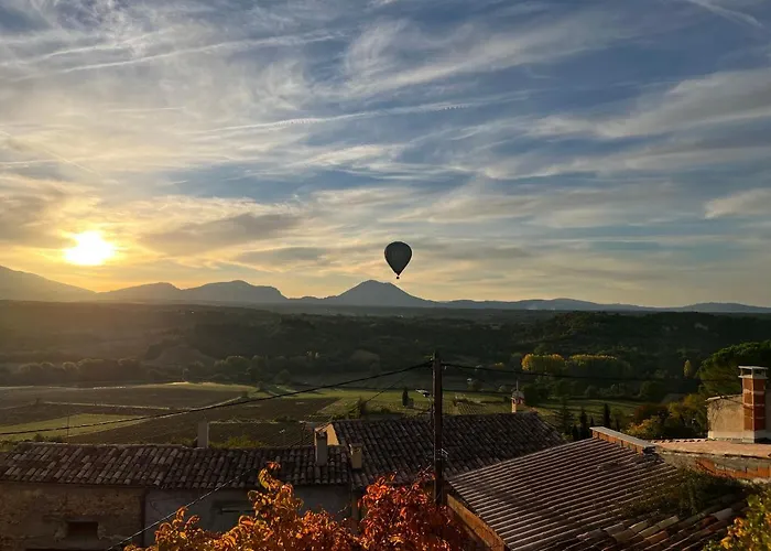 Six Chandelles M'etaient Comptees 3*