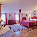 Couette-café Six Chandelles M'étaient Comptées Puimoisson