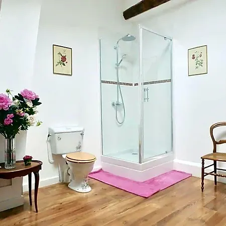 Bed & Breakfast Six Chandelles M'etaient Comptees Puimoisson